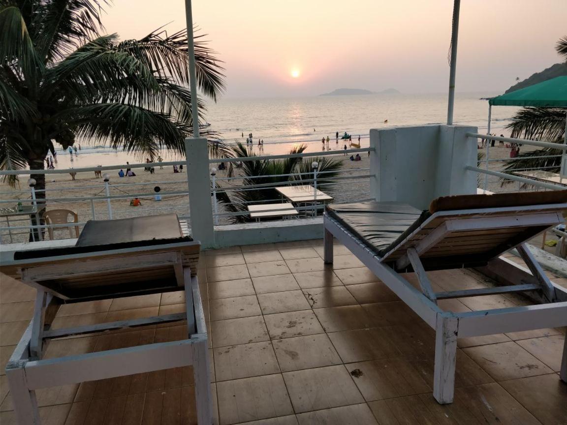 Saritas Guest House - Bogmalo Beach Buitenkant foto